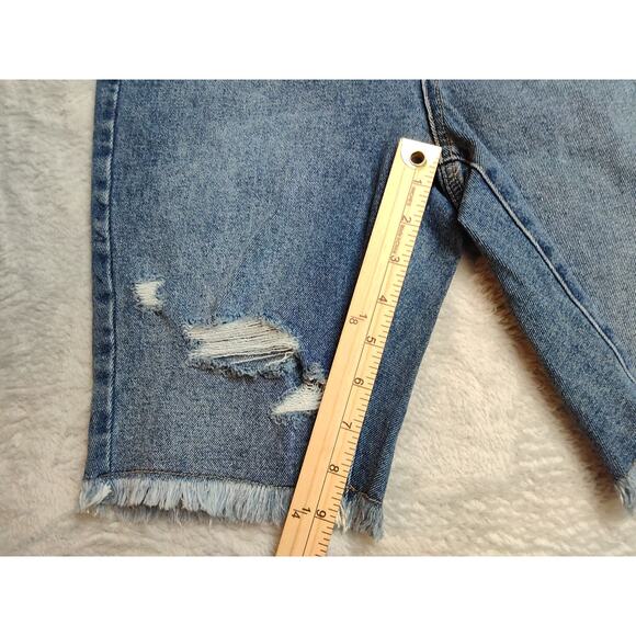 Style and Co Bermuda Shorts Womens Size 4 Blue Stretch Denim Distressed - Picture 15 of 16